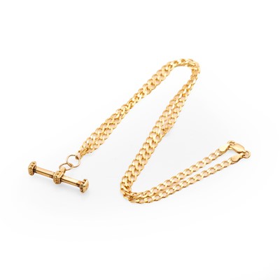 Lot 303 - A 9ct gold curb link chain