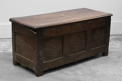 Lot 506 - An oak coffer