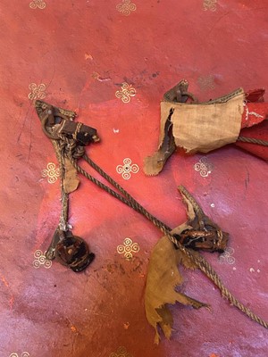 Lot 383 - An Indo-Persian dhal or shield