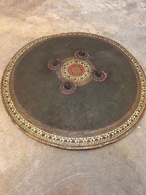 Lot 383 - An Indo-Persian dhal or shield