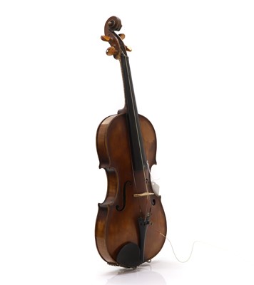 Lot 351 - A French violin