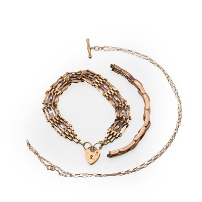 Lot 222 - A group of 9ct gold jewellery