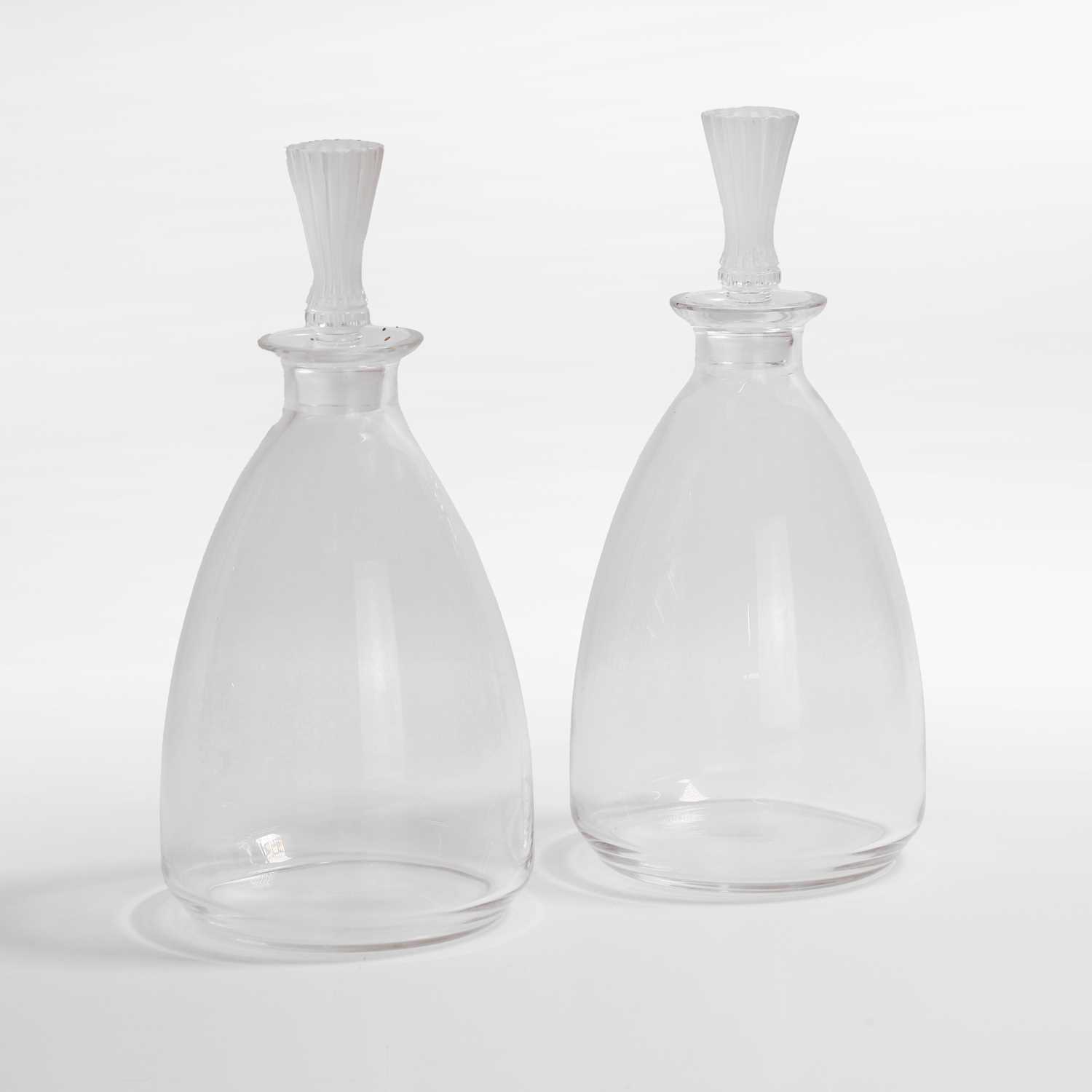 Lot 116 - A pair of Lalique 'Barsac' pattern glass decanters