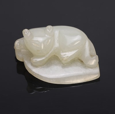 Lot 372 - A Chinese jade carving