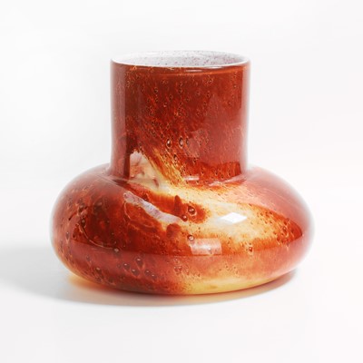 Lot 69 - A Gray-Stan glass vase