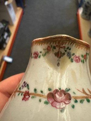 Lot 59 - A Chinese export famille rose porcelain group