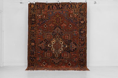 Lot 518 - A Persian Heriz wool rug
