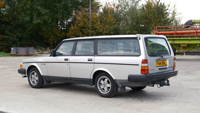 Lot 1 - 1989 Volvo 240 GLT Estate