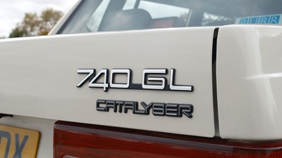 Lot 2 - 1991 Volvo 740 GL Saloon