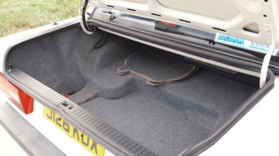 Lot 2 - 1991 Volvo 740 GL Saloon