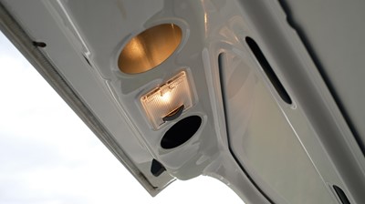 Lot 2 - 1991 Volvo 740 GL Saloon