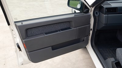 Lot 2 - 1991 Volvo 740 GL Saloon