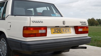 Lot 2 - 1991 Volvo 740 GL Saloon