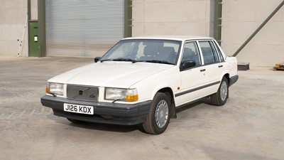 Lot 2 - 1991 Volvo 740 GL Saloon