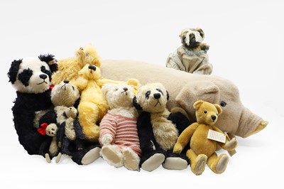 Lot 371 - A Steiff pig