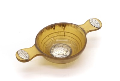 Lot 5 - A silver-mounted horn quaich