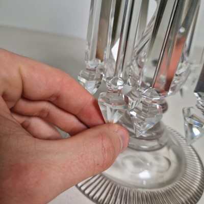 Lot 35 - A pair of William IV glass table lustres