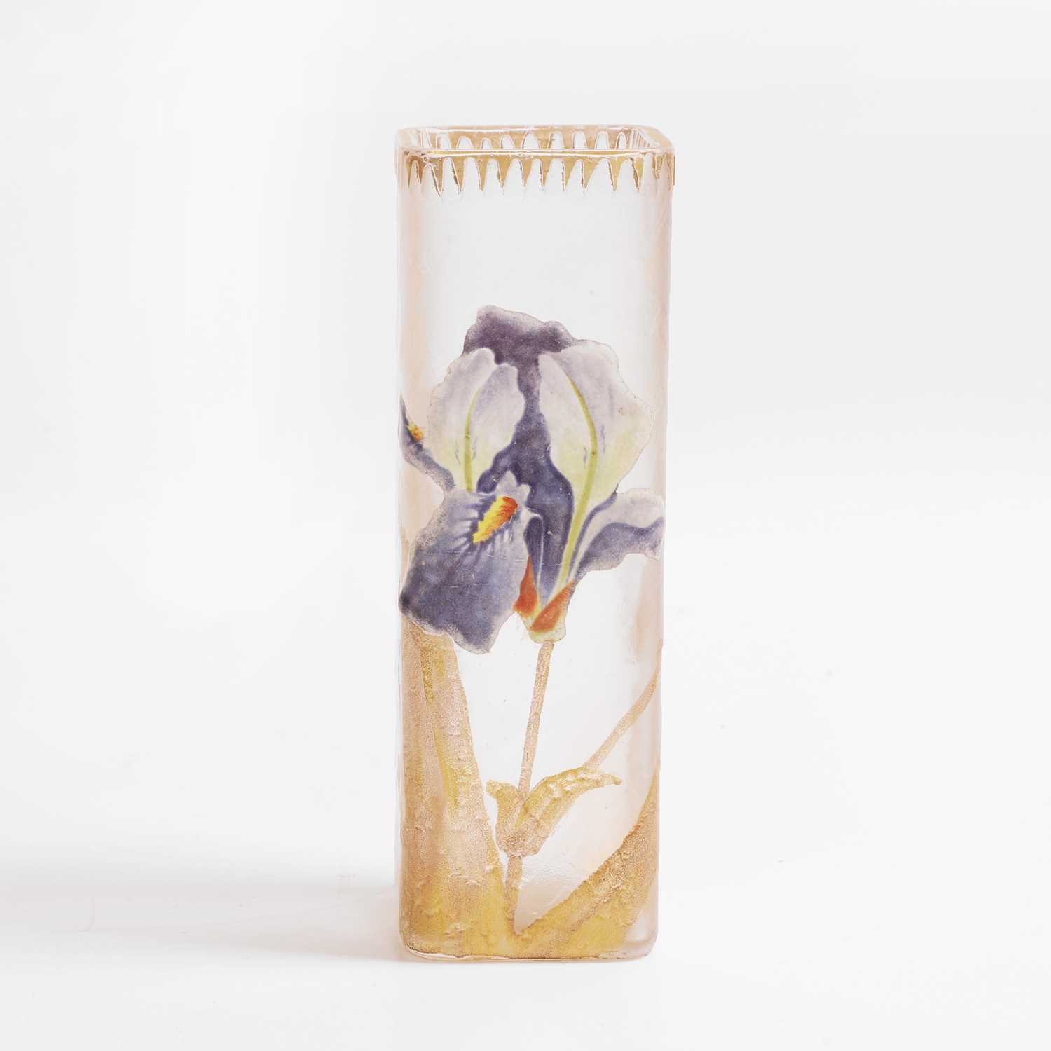 Lot 52 - A Legras Mont Joye glass vase