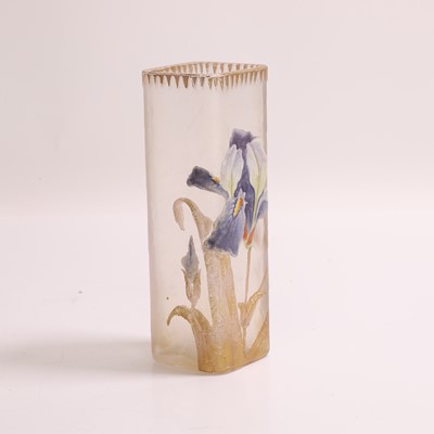 Lot 52 - A Legras Mont Joye glass vase