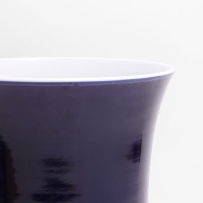 Lot 118 - A large Chinese blue-glazed gu vase