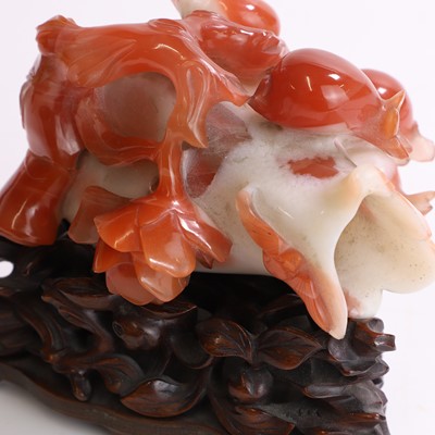 Lot 114 - A Chinese agate carving