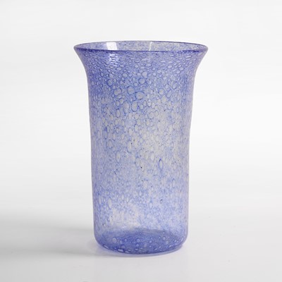 Lot 155 - A Murano 'Efeso'-type glass vase