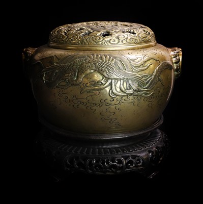 Lot 129 - A large Japanese bronze koro