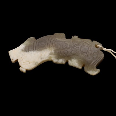 Lot 116 - A Chinese jade pendant