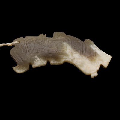 Lot 116 - A Chinese jade pendant