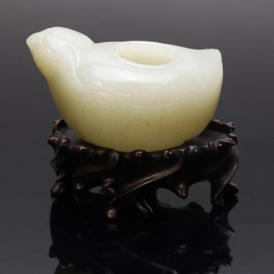 Lot 113 - A Chinese jade water pot