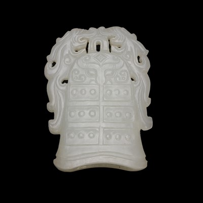 Lot 110 - A Chinese jade pendant