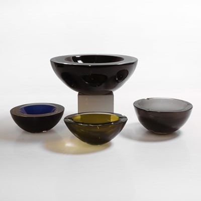 Lot 169 - A group of four Cenedese glass bowls