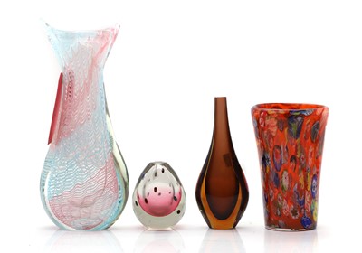 Lot 165 - A group of Murano-type glass vases