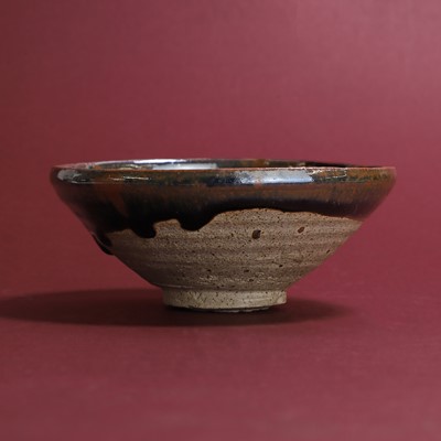 Lot 14 - A Chinese Henan ware tea bowl