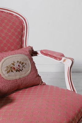 Lot 7 - A pair of Louis XV-style painted wood fauteuils