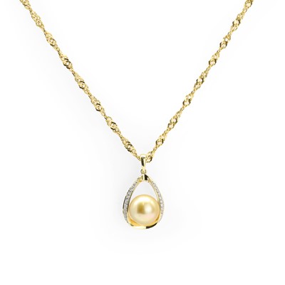 Lot 1134 - A cultured pearl and diamond pendant