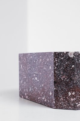 Lot 290 - A polished imperial porphyry fragment