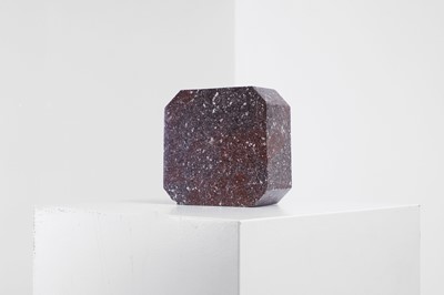 Lot 290 - A polished imperial porphyry fragment