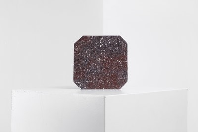 Lot 290 - A polished imperial porphyry fragment