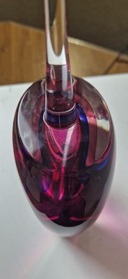 Lot 173 - A large Murano sommerso glass stoppered bottle