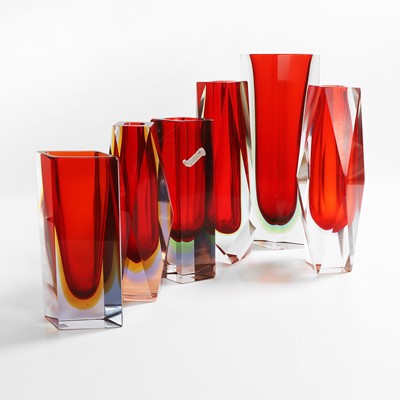 Lot 171 - A group of six Murano sommerso glass vases