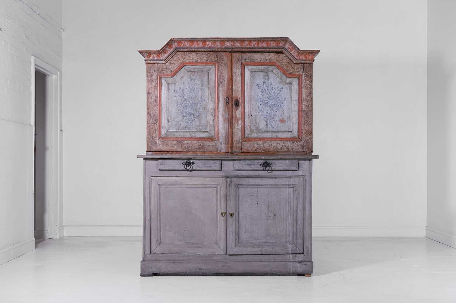 Lot 292 - A painted pine cupboard