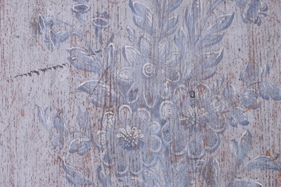 Lot 292 - A painted pine cupboard