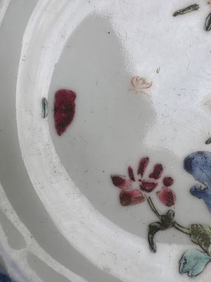 Lot 56 - A group of three Chinese blue and white saucers