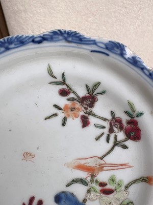 Lot 56 - A group of three Chinese blue and white saucers