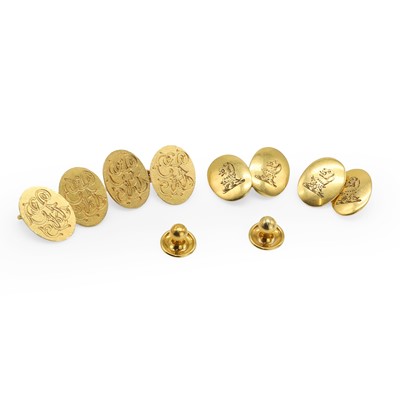 Lot 1210 - A group of gentlemen's gold jewellery