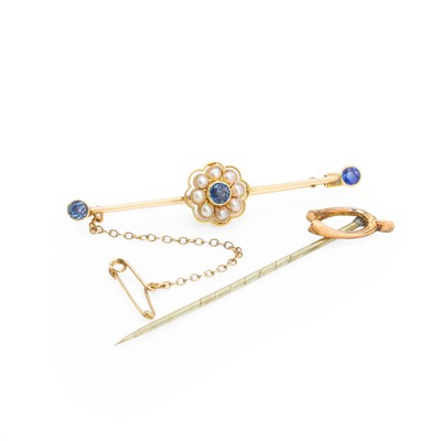 Lot 1162 - A sapphire and split pearl bar brooch and a 9ct gold wishbone stick pin