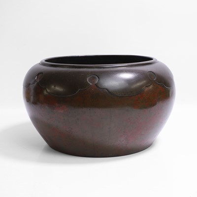 Lot 389 - A Japanese bronze koro