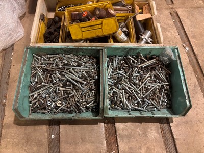 Lot 140 - A large selection of UNF/UNC nuts and bolts