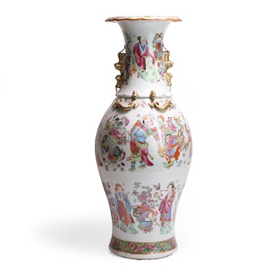 Lot 52 - A Chinese porcelain Cantonese vase